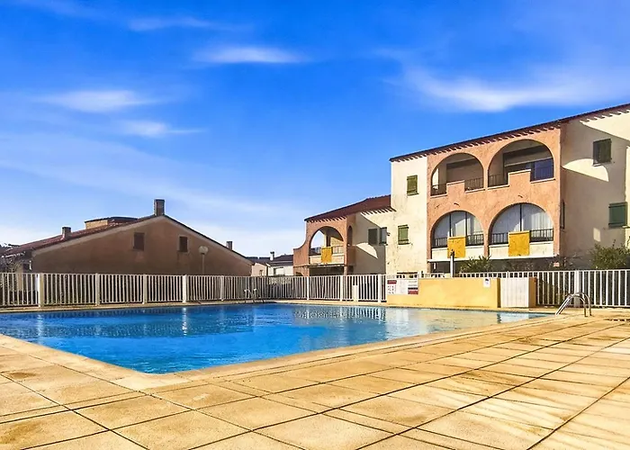 T2 Avec Piscine Et Terrasse Au Barcares *